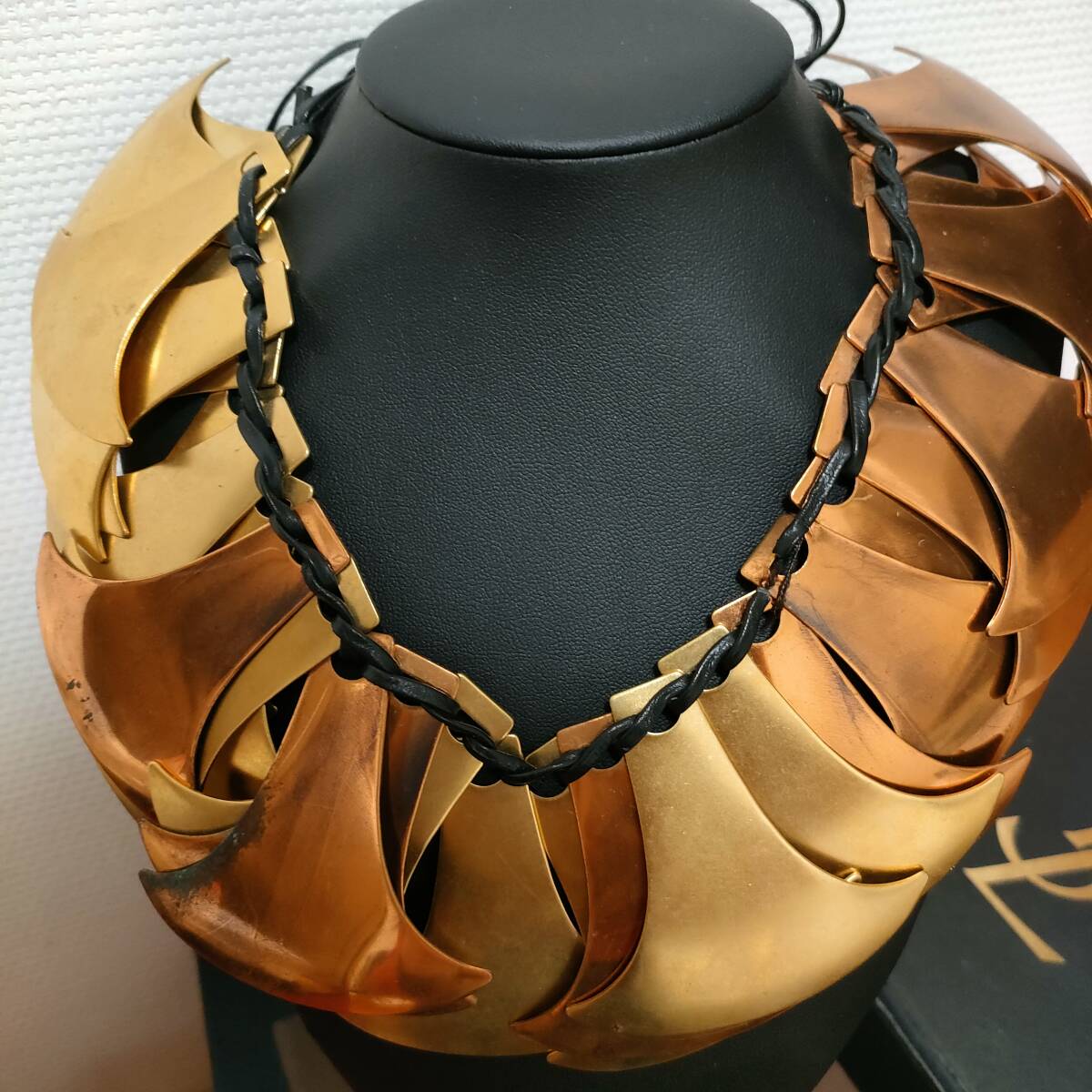 YSL イヴサンローラン ネックレス ゴールド ヴィンテージ