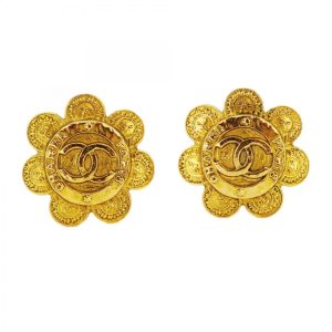 Chanel 1990 Gold Flower Motif Earrings